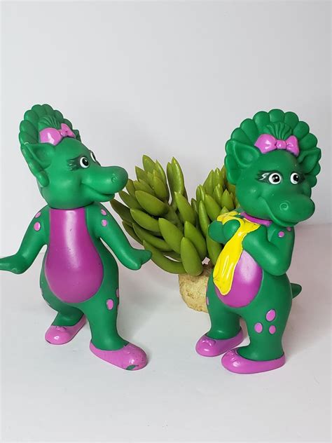 Barneys New York Barney Action Figures | Mercari