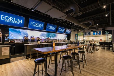 PARTIES AND EVENTS — Forum Social House