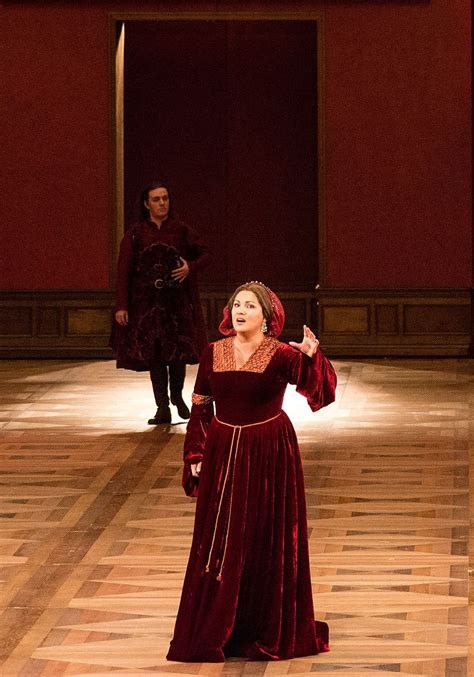 Arbitrator orders Metropolitan Opera to pay soprano Anna Netrebko ...