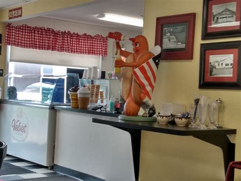 PLEASANT VALLEY SHAKE SHOPPE, Chillicothe - Restaurant Reviews, Photos ...