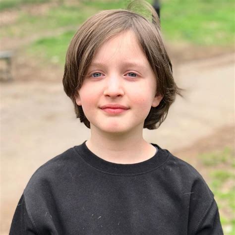 Ghosts Of Christmas Always Hallmark Movie 2022 - mrDustBin