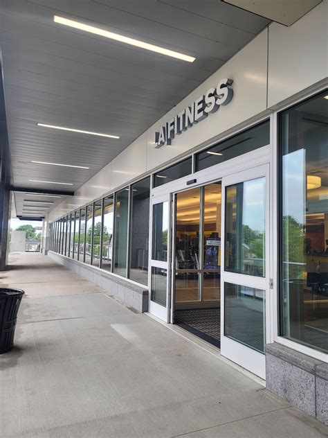 LA FITNESS - 2656 Hylan Blvd 2ND Floor Ste 250, Staten Island NY ...