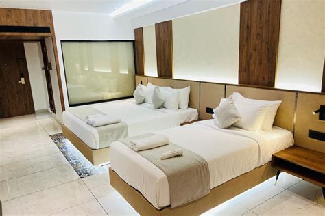 Royal Plaza Inn Kozhikode| Premium Stay in the Heart of the City