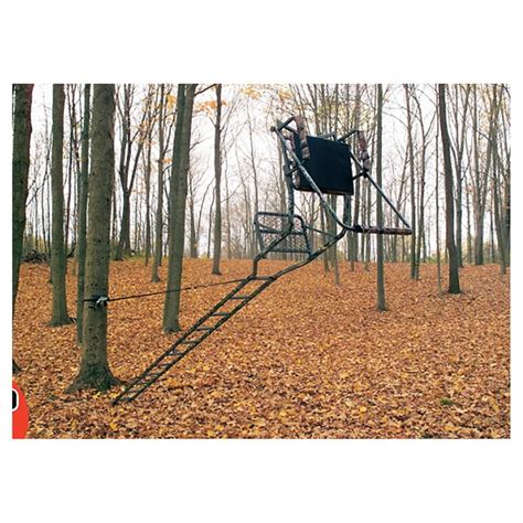 Big Game Ladder Stands For Deer Hunting