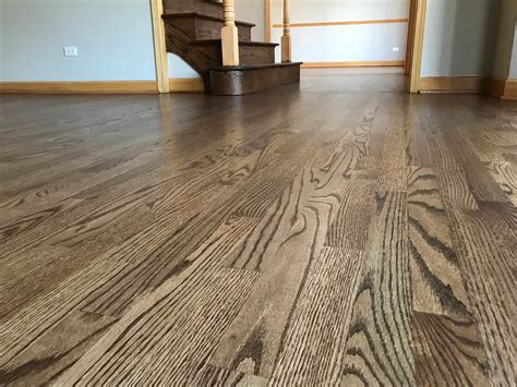 How to Polish Hardwood Floors