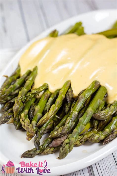 Best Cheese Sauce For Asparagus: Easy, Rich & Delicious Sauce