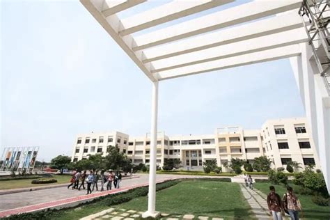Geethanjali College of Engineering and Technology Keesara Ranga Reddy ...