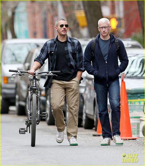Anderson Cooper & His Boyfriend Wear Matching Sneakers!: Photo 3347314 ...