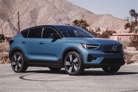 Volvo Reportedly Planning C40 All-Electric Coupe Crossover
