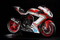 Mv Agusta Motorcycles by 2018 Mv Agusta F3 Rc 800 675 Look 15 Fast Facts Mv Agusta Motorcycles