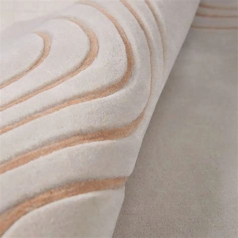 Irregular Shaped Rug Contour Beige Hand Tufted Carpet