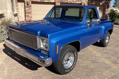 1976 Chevrolet C10 Stepside Pickup for sale on BaT Auctions - sold for $34,000 on January 10 ...