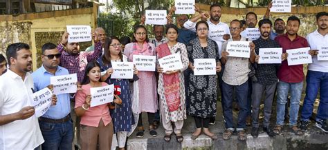 Assam journos protest minister's 'derogatory words'; CM Sarma ...