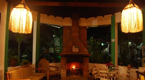 LE PETIT JARDIN (Banos) - Hostel Reviews, Photos, Rate Comparison ...
