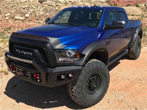https://realtruck.com/production/avs-lightshieldpro-ram2500-11-18-3q-953051/r/1200x906/fff/80/f9ac4c1581e96b48843bd209c1c36d70.jpg