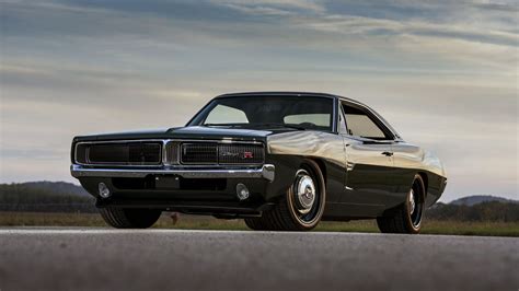 Dodge Charger | Amazing Classic Cars