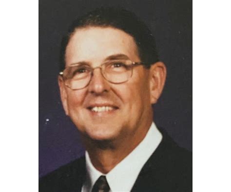 Lucian Lowe Wyatt Obituary (2024) - Clarksville, TN - Sykes Funeral ...