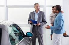 Car Salesman Negotiation Techniques by How To Negotiate To Buy A Used Car Nerdwallet Car Salesman Negotiation Techniques
