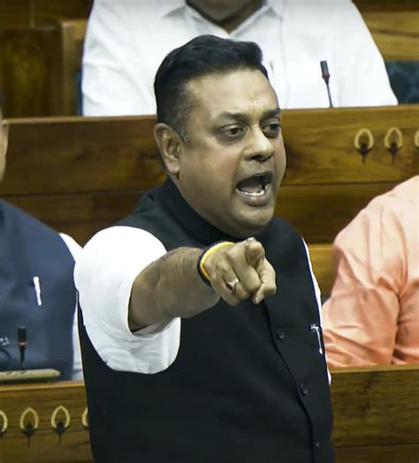 Flow like water, don't explode like a bomb: BJP to Rahul Gandhi on his ...