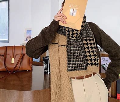 Company Overview - Yiwu Hongzhi Clothing Firm