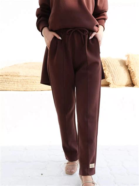 Tasia Move Brown Sweat Pants