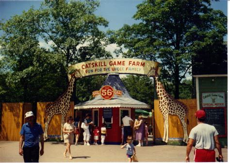Scanned Catskill Game Farm Photo 1989 - ZooChat