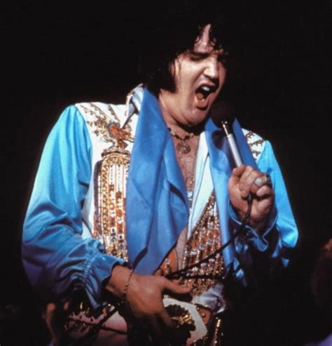 13 Shocking Secrets You Don't Know about "Elvis Presley" | Pouted.com
