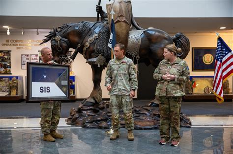 Signal Intelligence and Sustainment Company Change of Command Ceremony ...