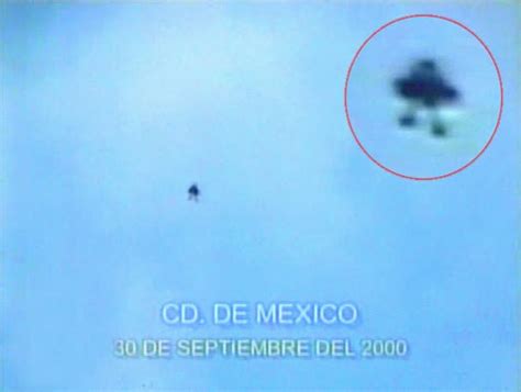 Flying Humanoid 的图像结果