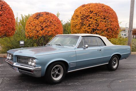 1964 Pontiac Tempest | Midwest Car Exchange
