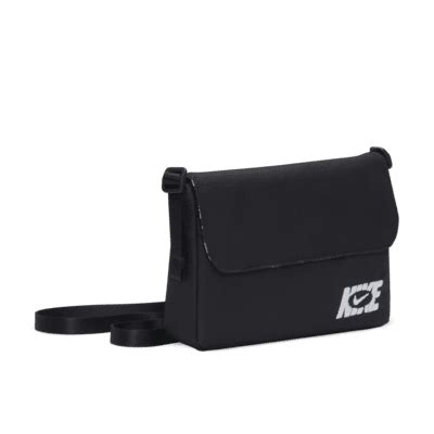 Nike Sportswear Futura 365 Cross-body Bag (3L). Nike IN