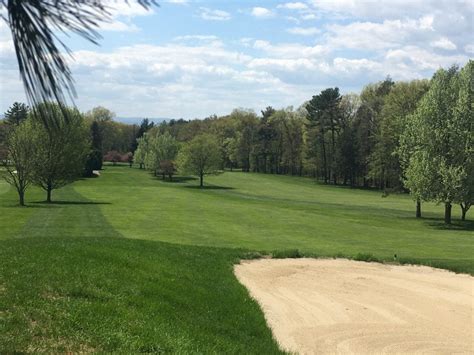 2018 Spring Beauty Photos - Amherst Golf Club