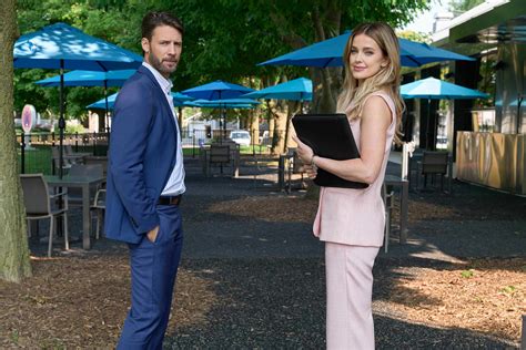 Hearts Around the Table: Jenna's First Love (2025): Cast, Plot ...