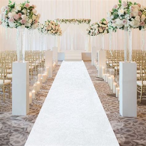 Amazon.com: FOTSHARER White Aisle Runner for Wedding Velvet Aisle ...