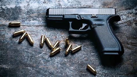 UP: बेटियों की सुरक्षा के लिए ठाकुर समाज ने मांगा हथियार लाइसेंस ...