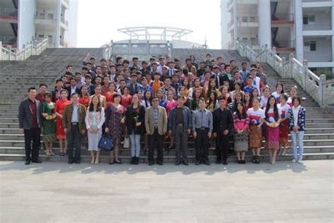 我院老挝留学生庆祝老挝新年_铜职要闻_铜仁职业技术学院