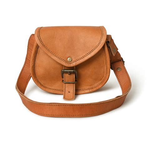 Lara Crossbody Sling Bag – Stylish, Lightweight & Versatile Everyday ...