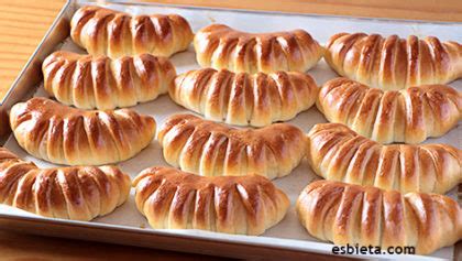 Cómo hacer cuernitos rellenos de chocolate - Recetas de Esbieta