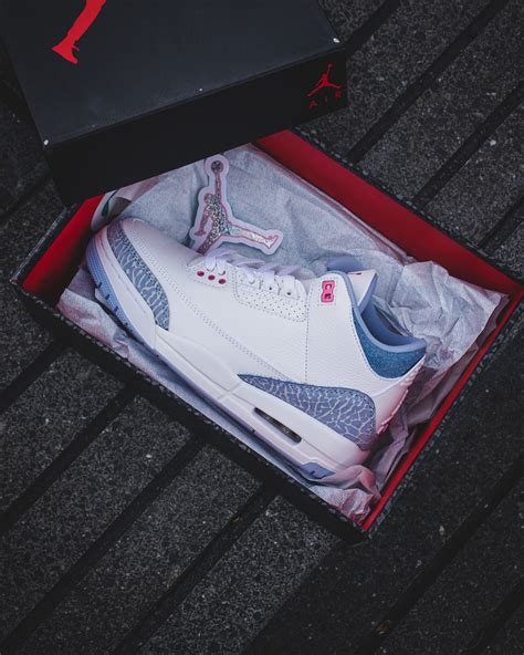 Air Jordan retro 3 pink glow/denim – FEIDCLOTHES