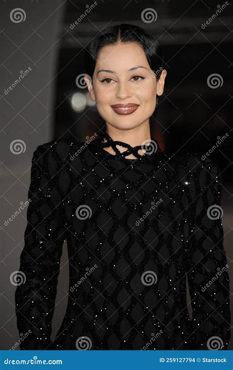 Linea Demie 的图像结果