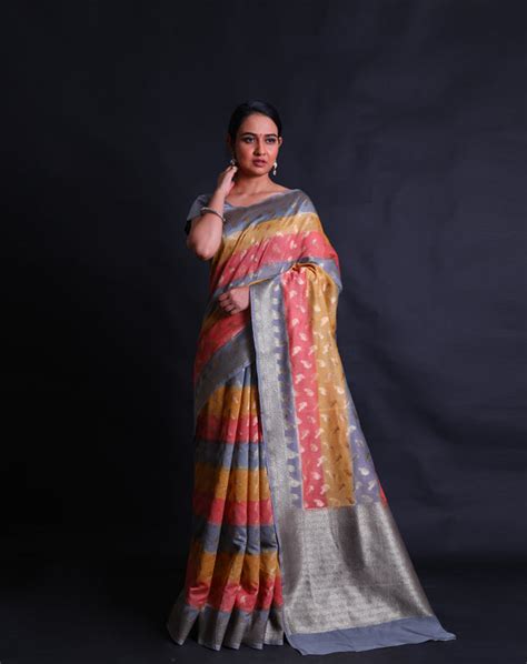 BANARASI SAREES – Signoraa.in