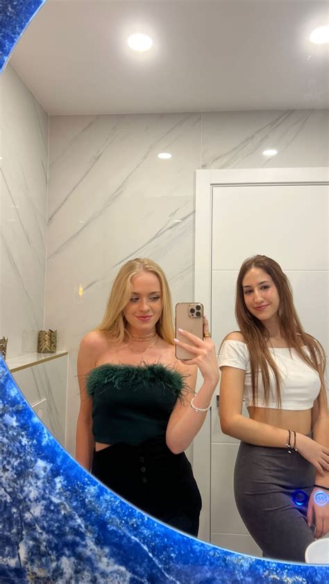 Naataaliaap Natalka Hiszpanka selfie z koleżanką : r/NSFW_Polska