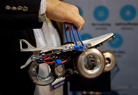 High-Tech Speticles 的图像结果