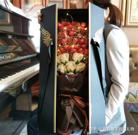 表白礼物选什么好最新素材