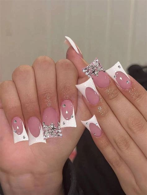 Change Your Style With 24 Long Duck Nails Simple White French Manicure ...