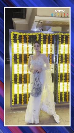 Ridhima Pandit Looks Ethereal In White Saree For Diwali Festivities