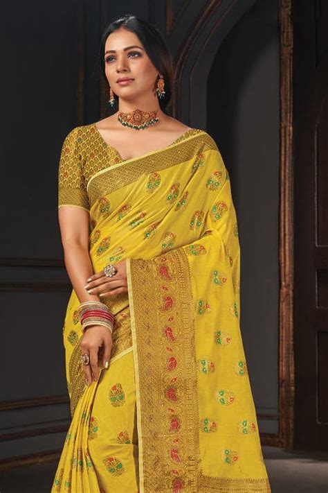 Buy Carmine Yellow Cotton Saree 39224 Online | Karagiri
