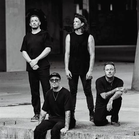 WHIPLASH: Nederlandse vertaling van Architects
