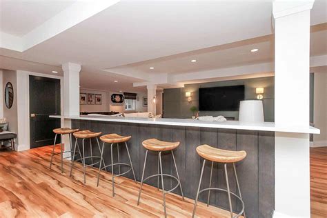 Modern Wooden Basement Bar Designs