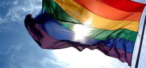 Facebook New Feature, Introduces Transgender And Gender Neutral As User ...